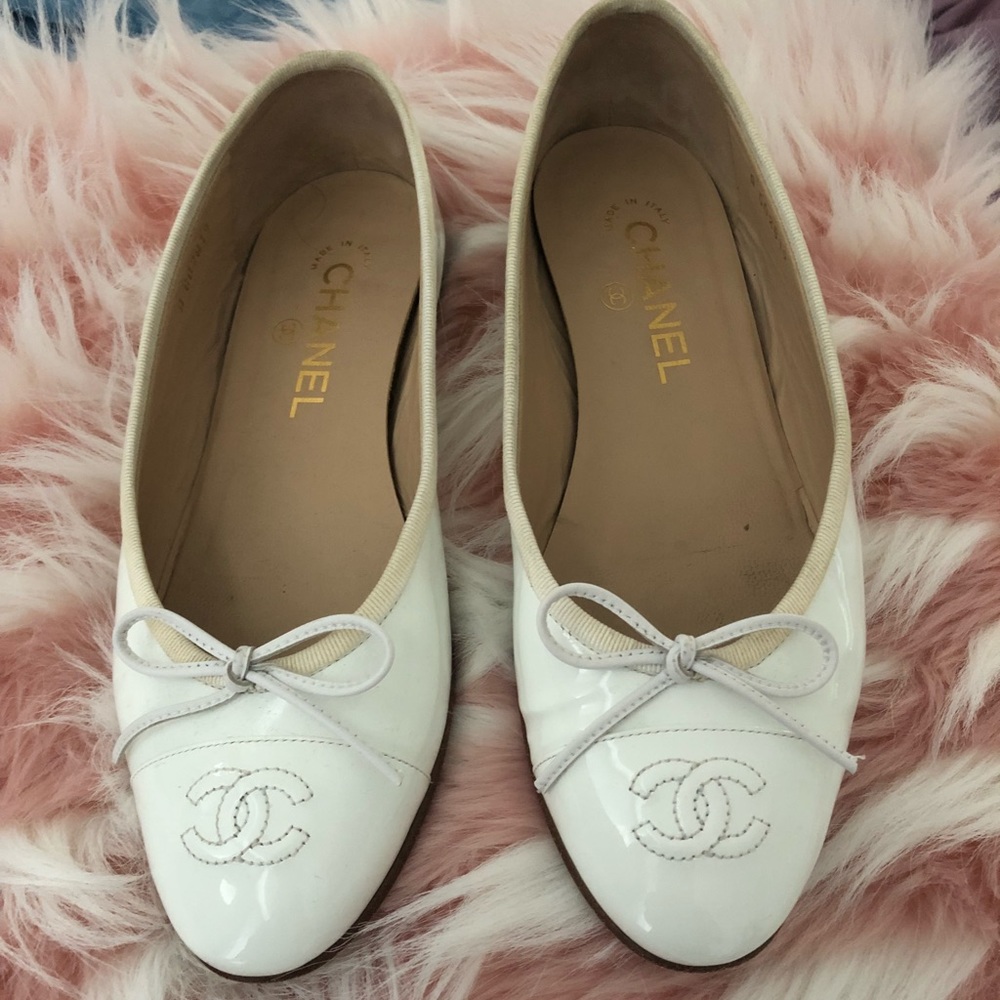 Chanel patent ballerina flats size 37.5